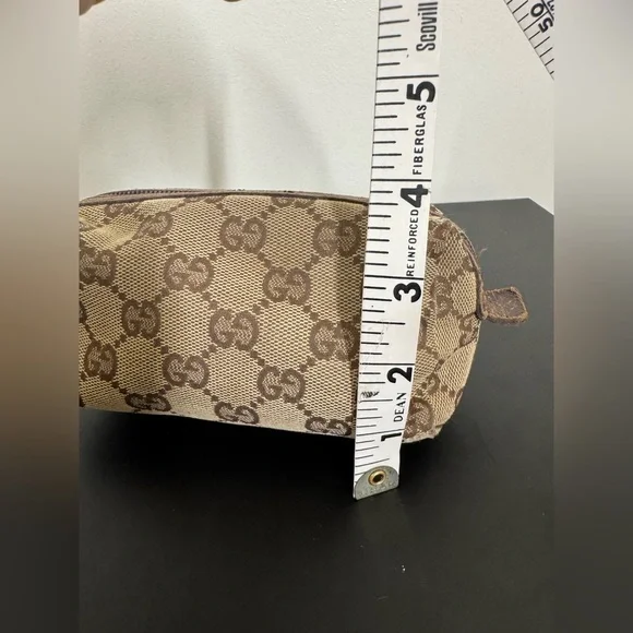 Gucci Beige and Brown Monogram GG Canvas Pouch Vintage with Leather Trim - Picture 9 of 9